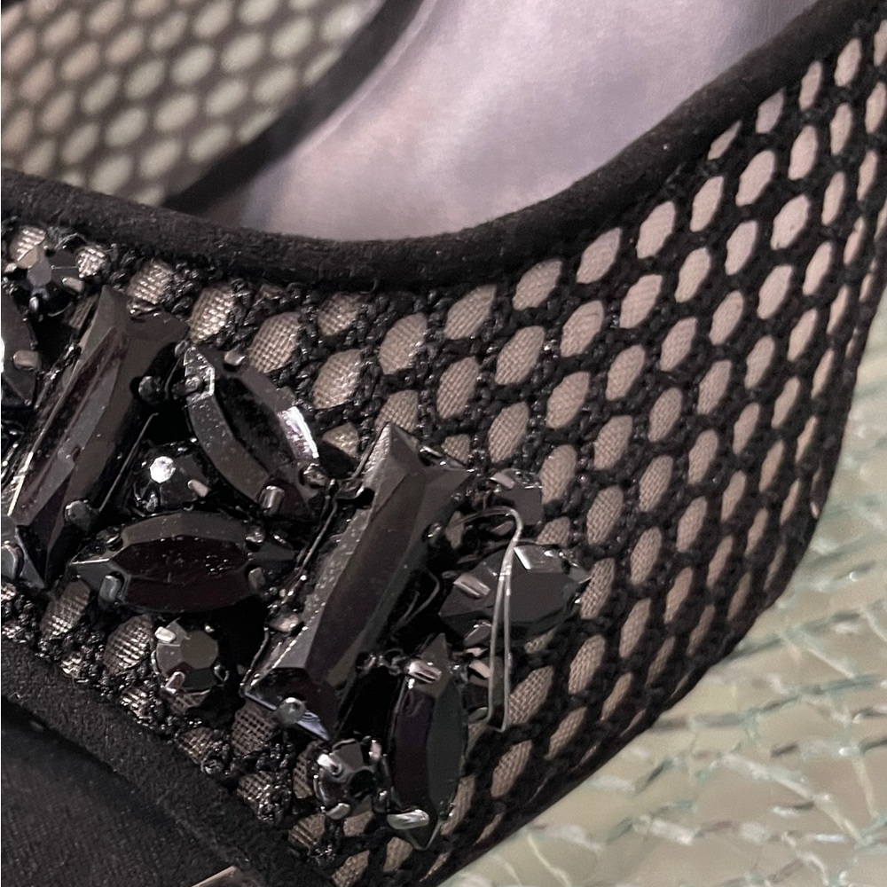 Karl Lagerfled Belita Dress Heel - Picture 14 of 15
